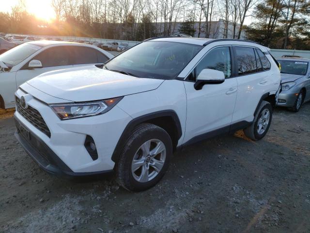 2T3P1RFV2MC250670 - 2021 TOYOTA RAV4 XLE WHITE photo 1