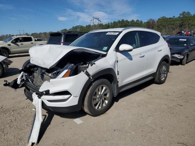 KM8J33A47HU416898 - 2017 HYUNDAI TUCSON LIMITED WHITE photo 1