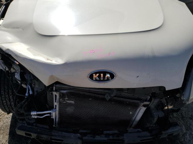 KNDJT2A27A7159419 - 2010 KIA SOUL + BEIGE photo 11