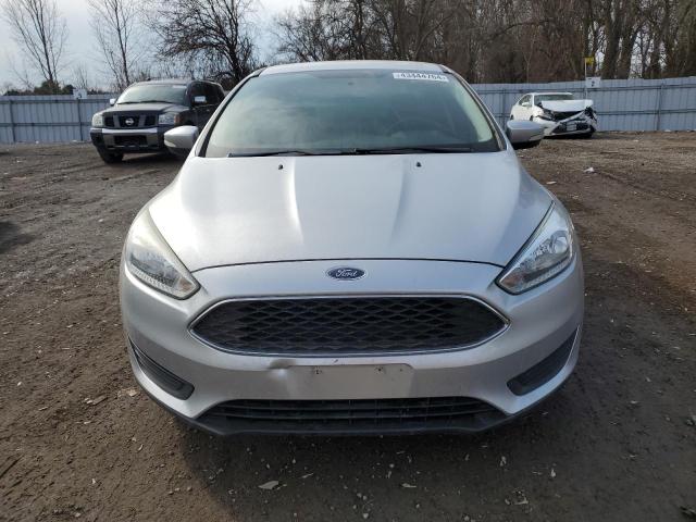 1FADP3F25HL226378 - 2017 FORD FOCUS SE SILVER photo 5