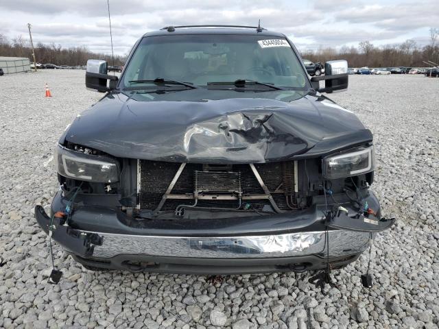 1GKFK16Z94J215820 - 2004 GMC YUKON XL K1500 GRAY photo 5