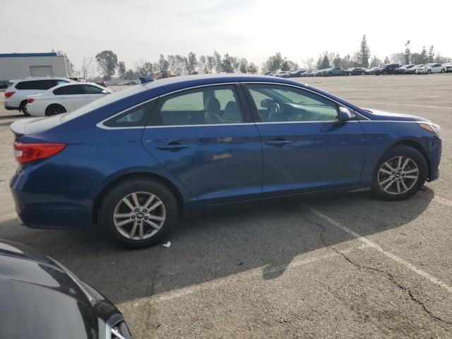 5NPE24AF2HH558358 - 2017 HYUNDAI SONATA SE BLUE photo 3