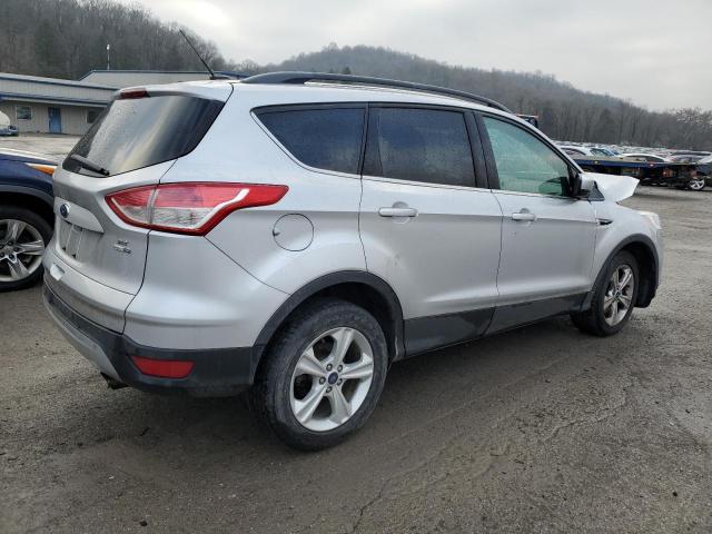 1FMCU9G94GUA82162 - 2016 FORD ESCAPE SE SILVER photo 3