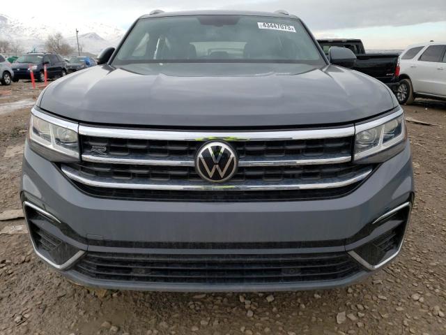 1V2RE2CA8MC218005 - 2021 VOLKSWAGEN ATLAS CROS SE GRAY photo 5