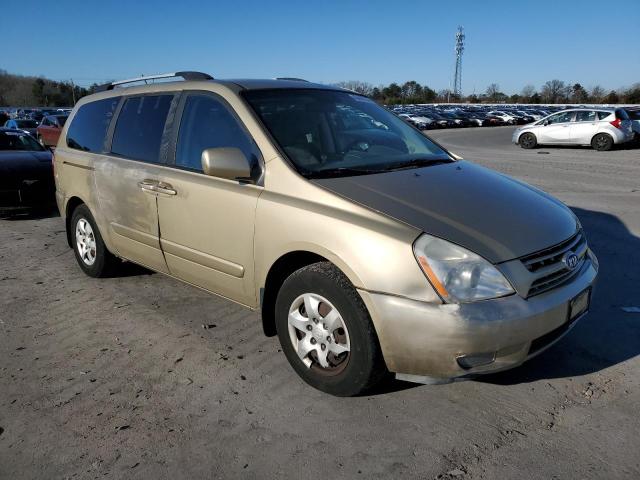 KNDMG4C36A6359099 - 2010 KIA SEDONA LX BEIGE photo 4