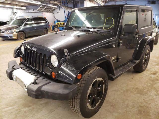 1J8FA541X9L716139 - 2009 JEEP WRANGLER SAHARA BLACK photo 2