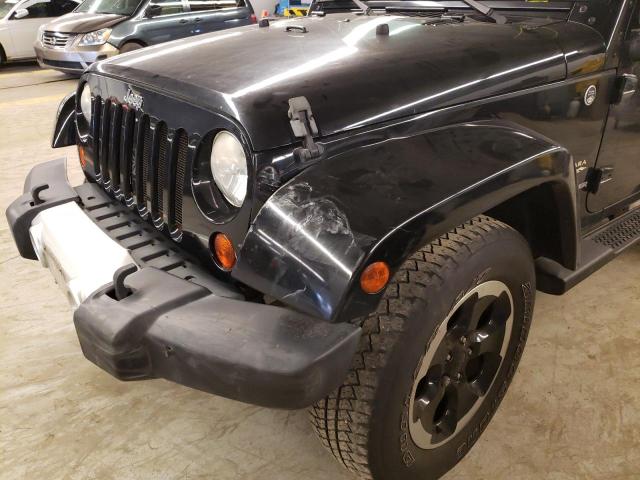 1J8FA541X9L716139 - 2009 JEEP WRANGLER SAHARA BLACK photo 9