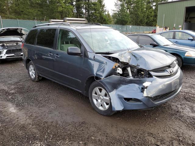 5TDZK23C88S136257 - 2008 TOYOTA SIENNA CE BLUE photo 4