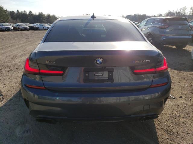 3MW5U9J07N8C68812 - 2022 BMW M340XI GRAY photo 6