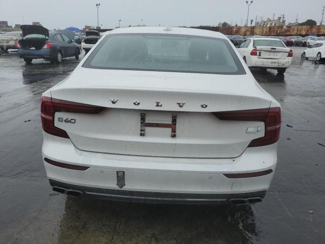 7JRBR0FL1NG179066 - 2022 VOLVO S60 T8 RECHARGE INSCRIPTION WHITE photo 6