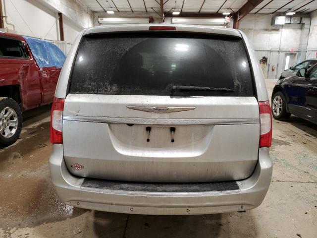 2A4RR8DG7BR704444 - 2011 CHRYSLER TOWN & COU TOURING L SILVER photo 6