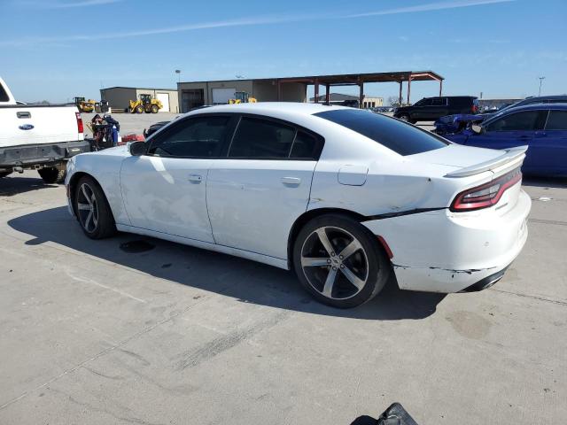 2C3CDXBG2HH581470 - 2017 DODGE CHARGER SE WHITE photo 2