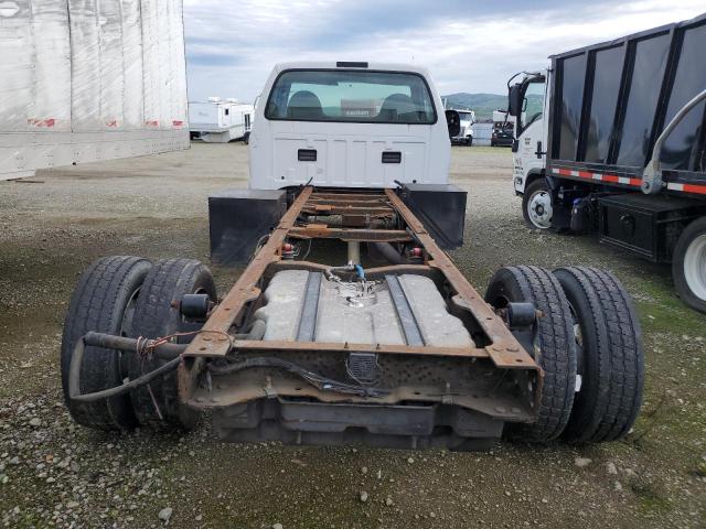 1FDXF46F01EB43109 - 2001 FORD F450 SUPER DUTY WHITE photo 6