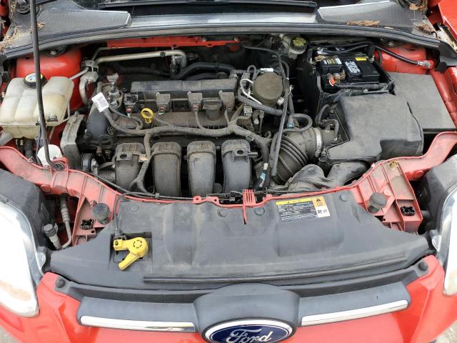 1FADP3K23DL344946 - 2013 FORD FOCUS SE RED photo 11