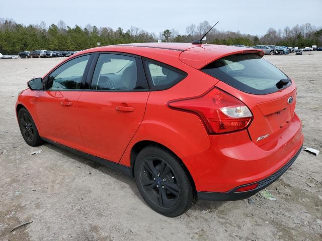 1FADP3K23DL344946 - 2013 FORD FOCUS SE RED photo 2