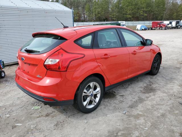 1FADP3K23DL344946 - 2013 FORD FOCUS SE RED photo 3