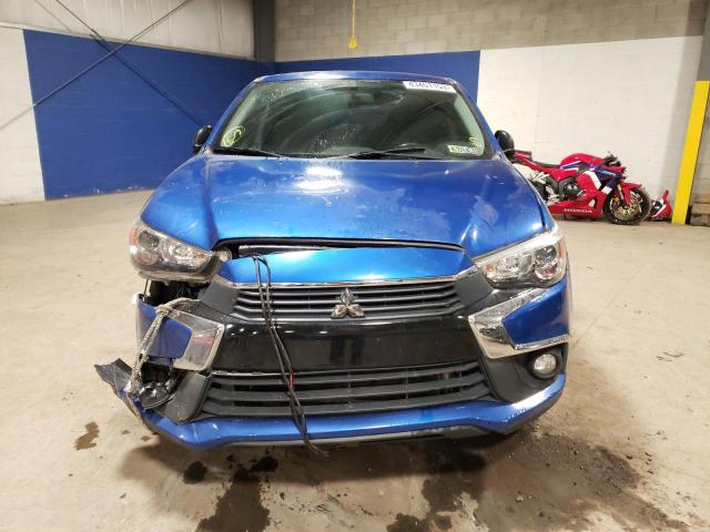 JA4AP3AU6HZ043388 - 2017 MITSUBISHI OUTLANDER ES BLUE photo 5