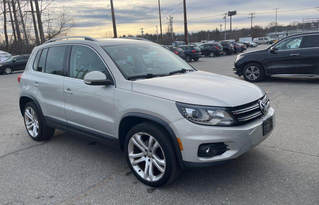 2013 VOLKSWAGEN TIGUAN S, 