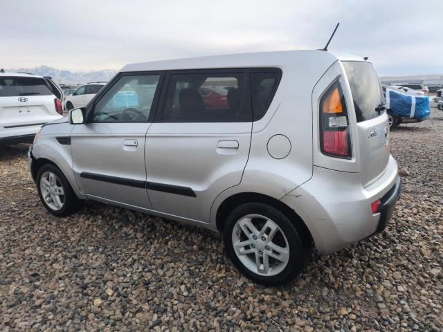 KNDJT2A22A7061432 - 2010 KIA SOUL + SILVER photo 2