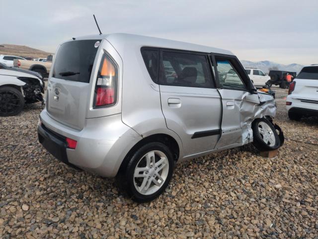 KNDJT2A22A7061432 - 2010 KIA SOUL + SILVER photo 3