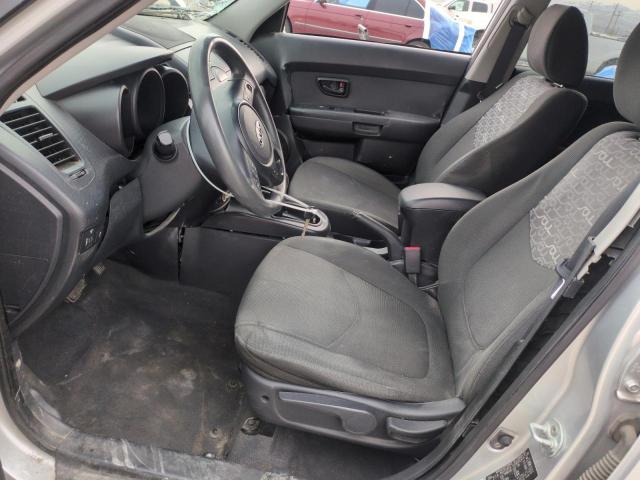 KNDJT2A22A7061432 - 2010 KIA SOUL + SILVER photo 7