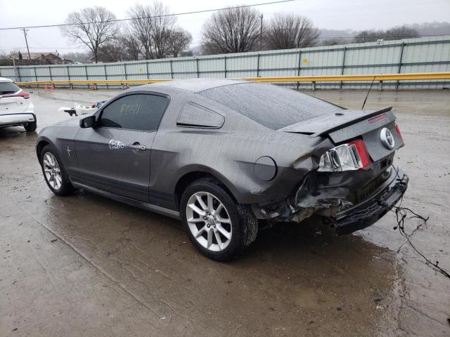 1ZVBP8AN1A5120209 - 2010 FORD MUSTANG GRAY photo 2