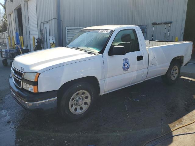 1GCEC14Z17E124657 - 2007 CHEVROLET SILVERADO C1500 CLASSIC WHITE photo 1
