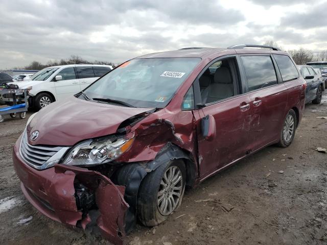 2016 TOYOTA SIENNA XLE, 