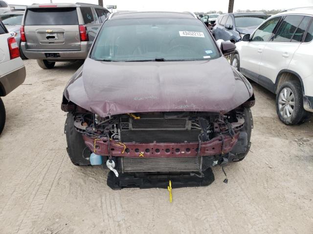 5LMCJ2C90KUL35277 - 2019 LINCOLN MKC SELECT მუქწითელი ფოტო 5