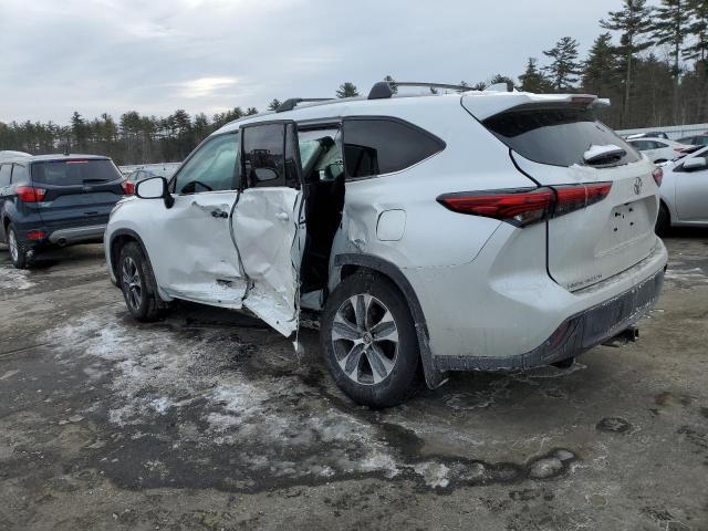 5TDHZRBH0NS246678 - 2022 TOYOTA HIGHLANDER XLE 白色 照片 2