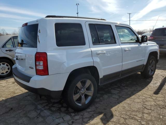 1C4NJRFB4FD249404 - 2015 JEEP PATRIOT LATITUDE WHITE photo 3