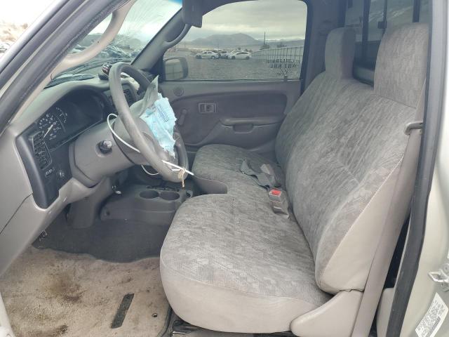 5TENL42NX2Z042871 - 2002 TOYOTA TACOMA SILVER photo 7
