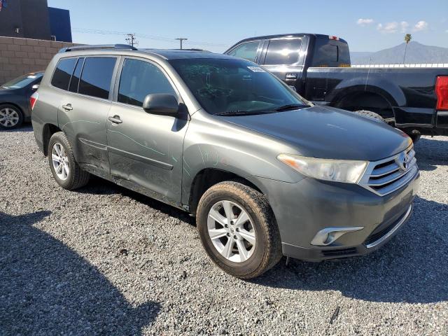 5TDZK3EH5BS025459 - 2011 TOYOTA HIGHLANDER BASE GRAY photo 4