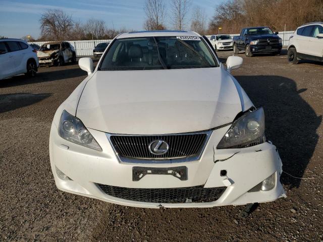 JTHCK262382020379 - 2008 LEXUS IS 250 WHITE photo 5