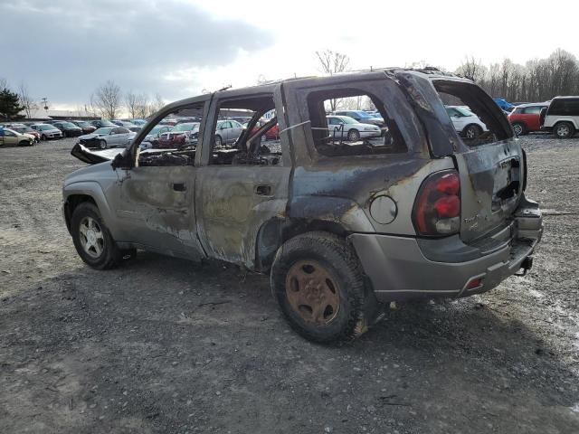 1GNDT13S952236497 - 2005 CHEVROLET TRAILBLAZE LS GRAY photo 2