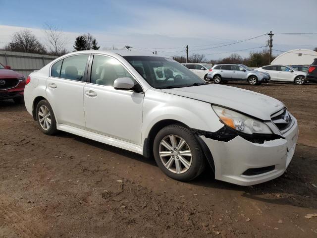 4S3BMBC69C3036684 - 2012 SUBARU LEGACY 2.5I PREMIUM WHITE photo 4