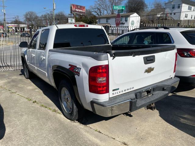 3GCPKSE34BG338300 - 2011 CHEVROLET SILVERADO K1500 LT WHITE photo 3