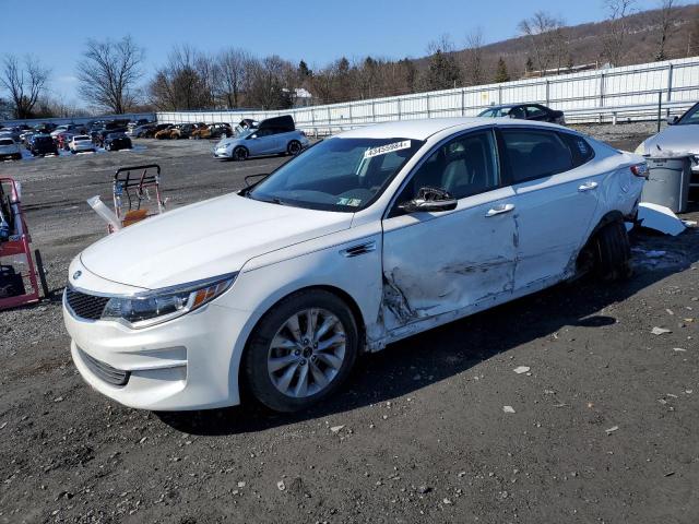 5XXGT4L3XHG124063 - 2017 KIA OPTIMA LX WHITE photo 1