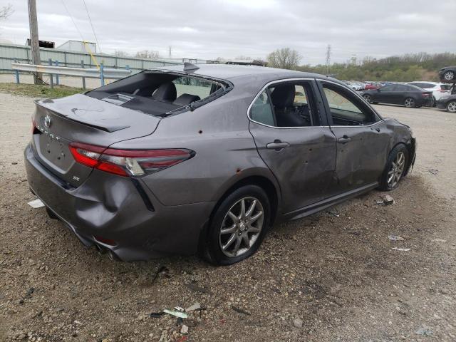 4T1G11AK3RU197636 - 2024 TOYOTA CAMRY SE NIGHT SHADE GRAY photo 3