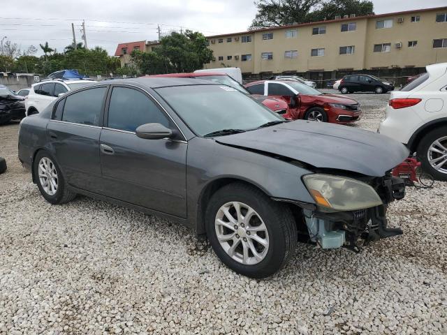 1N4AL11D35N438935 - 2005 NISSAN ALTIMA S GRAY photo 4