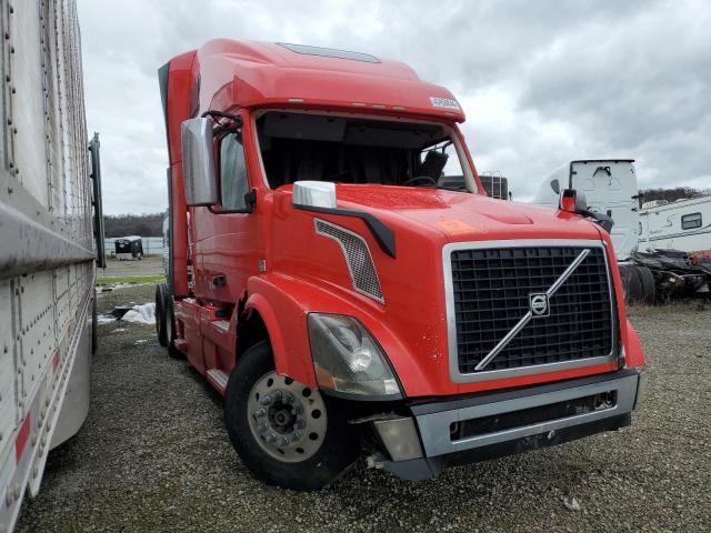 2014 VOLVO VN VNL, 