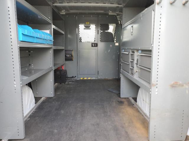 3C6TRVAG9JE131312 - 2018 RAM PROMASTER 1500 STANDARD WHITE photo 10