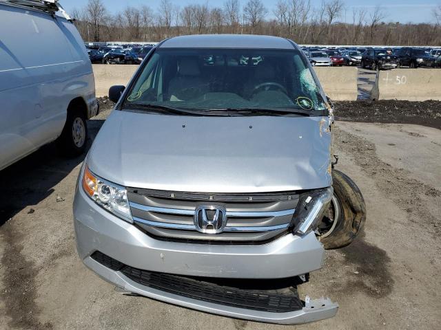 5FNRL5H44DB079117 - 2013 HONDA ODYSSEY EX SILVER photo 5