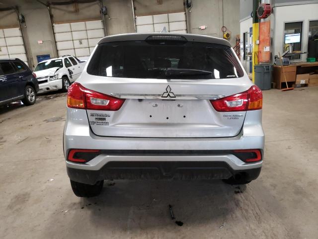 JA4AR3AU9JU005411 - 2018 MITSUBISHI OUTLANDER ES SILVER photo 6