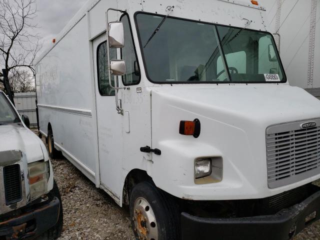 4UZAARBW43CK86182 - 2003 FREIGHTLINER CHASSIS M LINE WALK-IN VAN WHITE photo 4