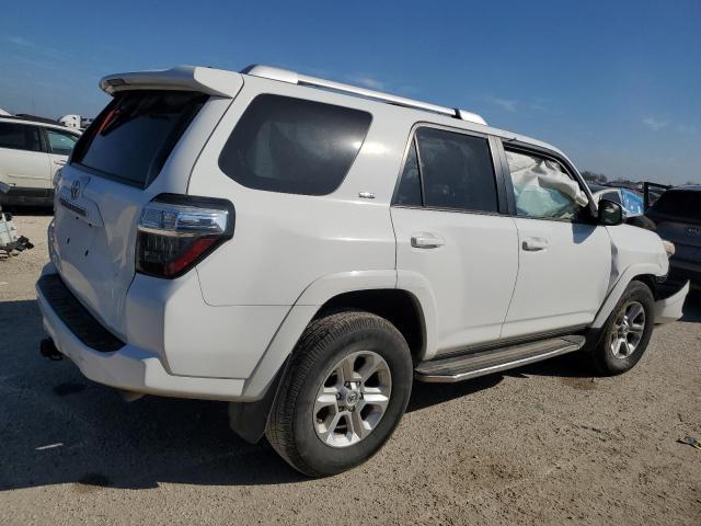 JTEZU5JR0E5075275 - 2014 TOYOTA 4RUNNER SR5 WHITE photo 3