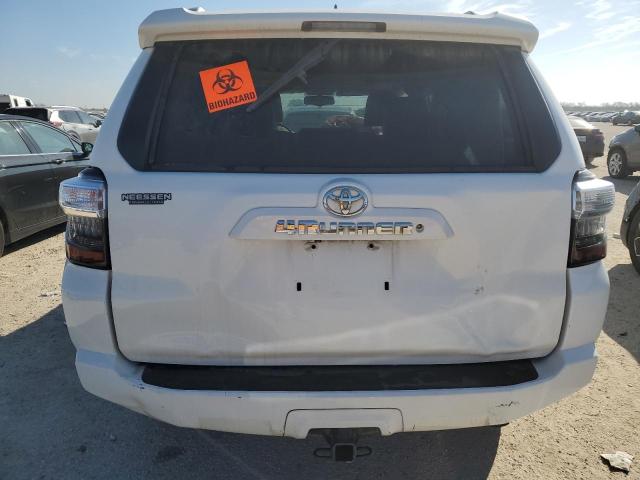 JTEZU5JR0E5075275 - 2014 TOYOTA 4RUNNER SR5 WHITE photo 6