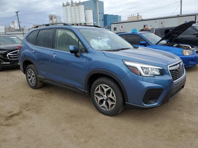 JF2SKAGC6KH447933 - 2019 SUBARU FORESTER PREMIUM BLUE photo 4