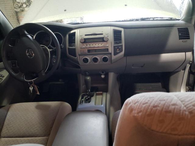 5TETU62N55Z090265 - 2005 TOYOTA TACOMA PRERUNNER ACCESS CAB SILVER photo 8