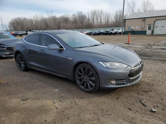 5YJSA1H13EFP37422 - 2014 TESLA MODEL S GRAY photo 4